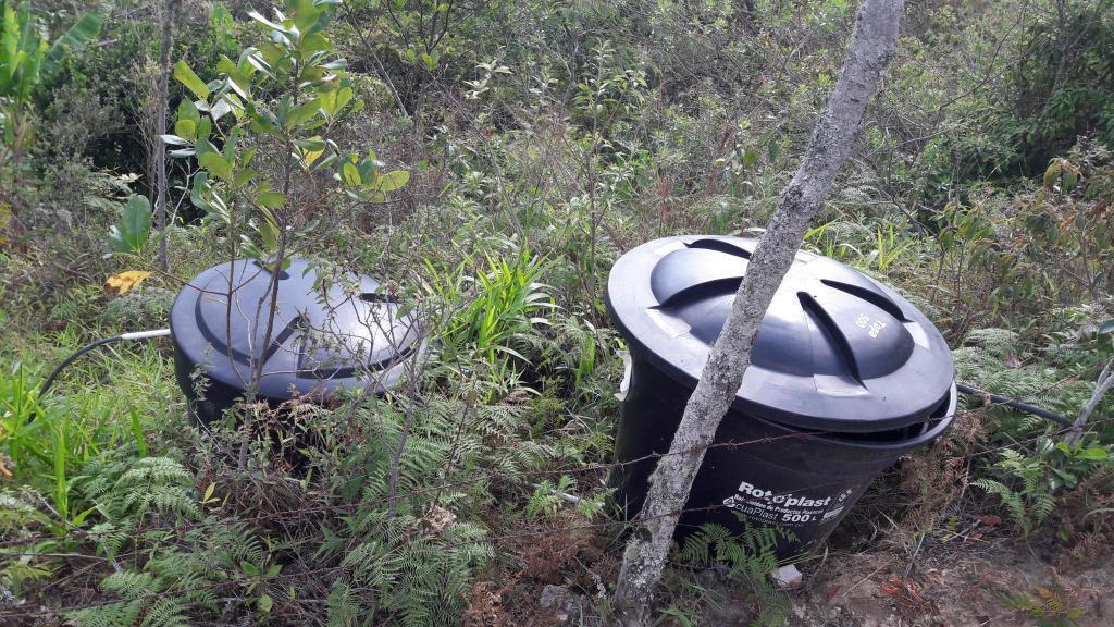 venpermuto finca con agua , casa, luz