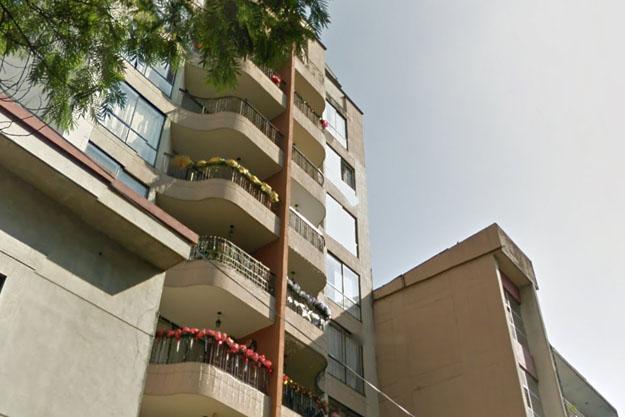 REMATES DE APARTAMENTOS EN PEREIRA CÓDIGO 6945 CERCA DEL PARQUE OLAYA HERRERA