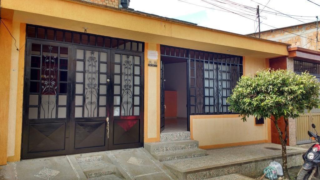 Se arrienda vivienda en el Barrio Abbas Turbay