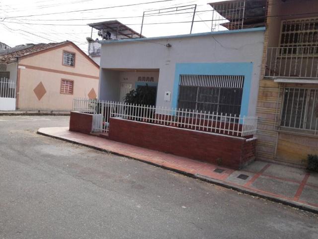 Casa para venta en Bucaramanga, central, Barrio La Joya