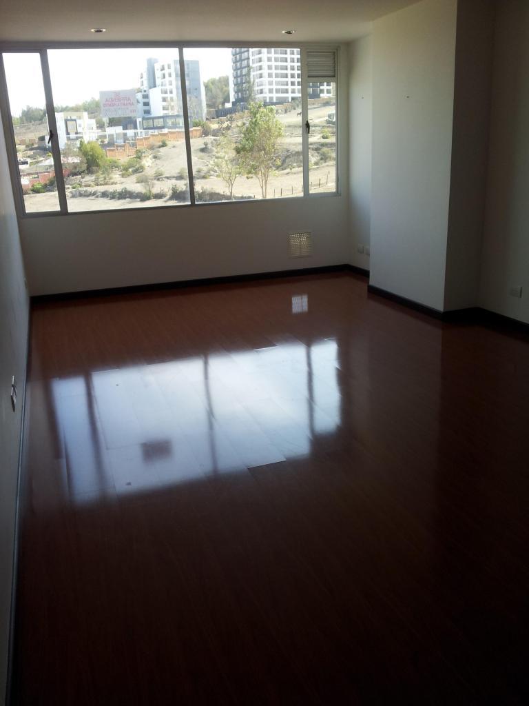 Arriendo Apartamento Diagonal Unicentro