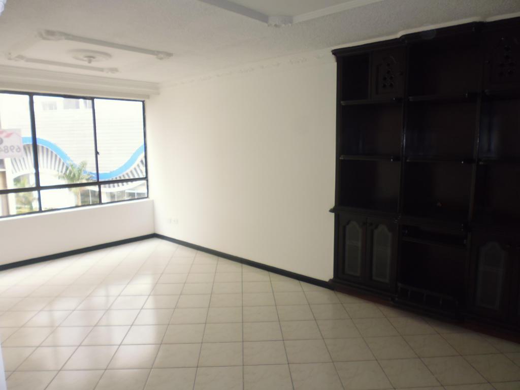 APARTAMENTO ACROPOLIS ARRIENDO