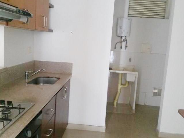 JPS: 4018 VENDO APARTAMENTO APARTAESTUDIO NUEVO SOTOMAYOR