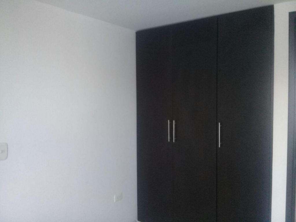 JPS: 4106 VENDO APARTAMENTO PROVENZA