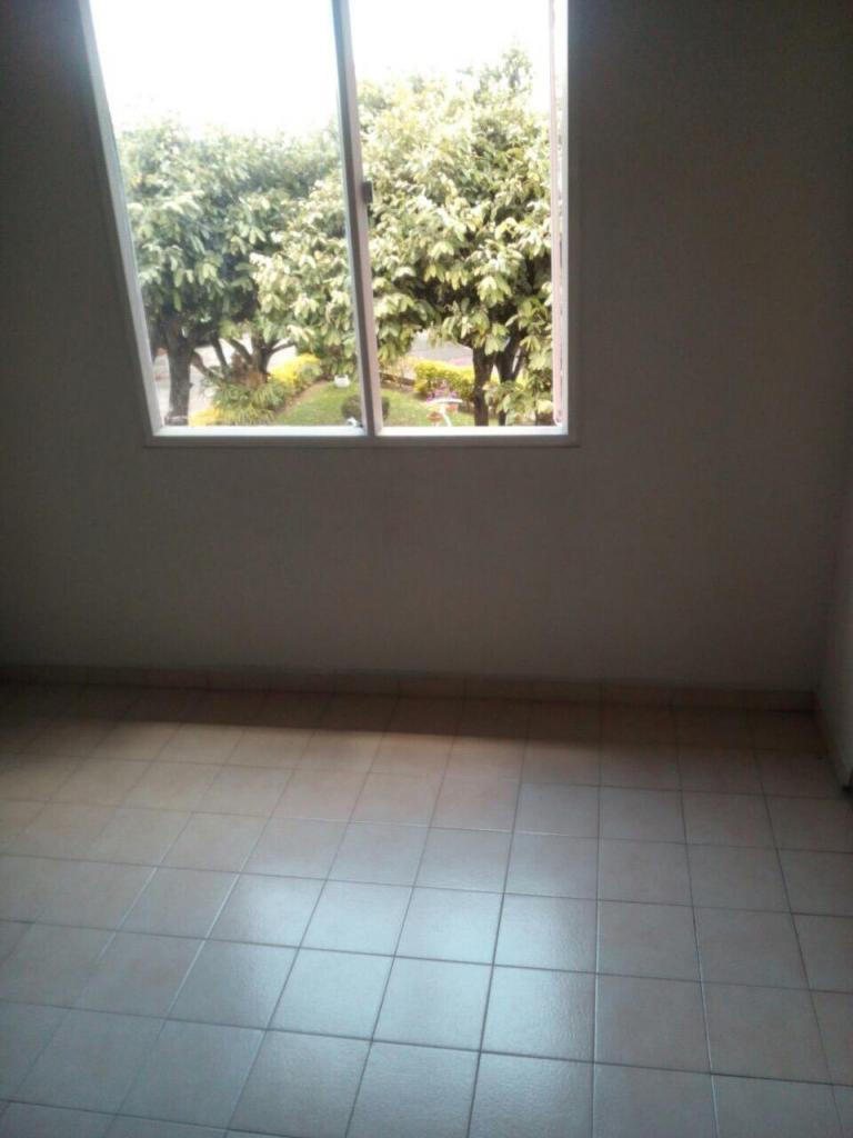 Se Arrienda Habitacion Doble en Conjunto