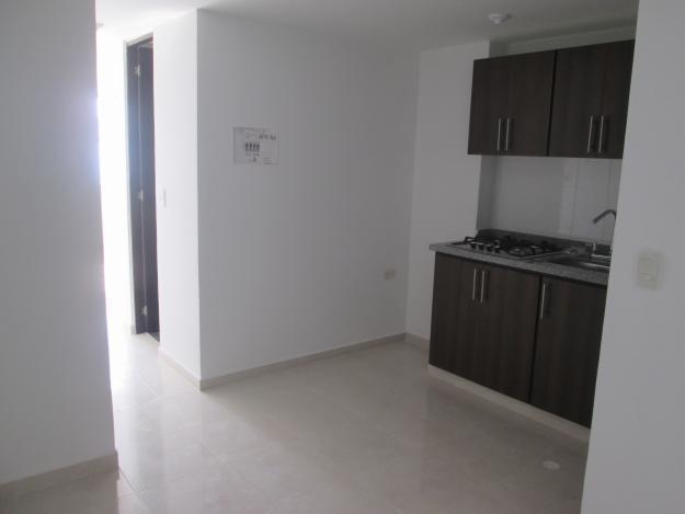 ARRIENDO APARTAESTUDIO CUMBRE