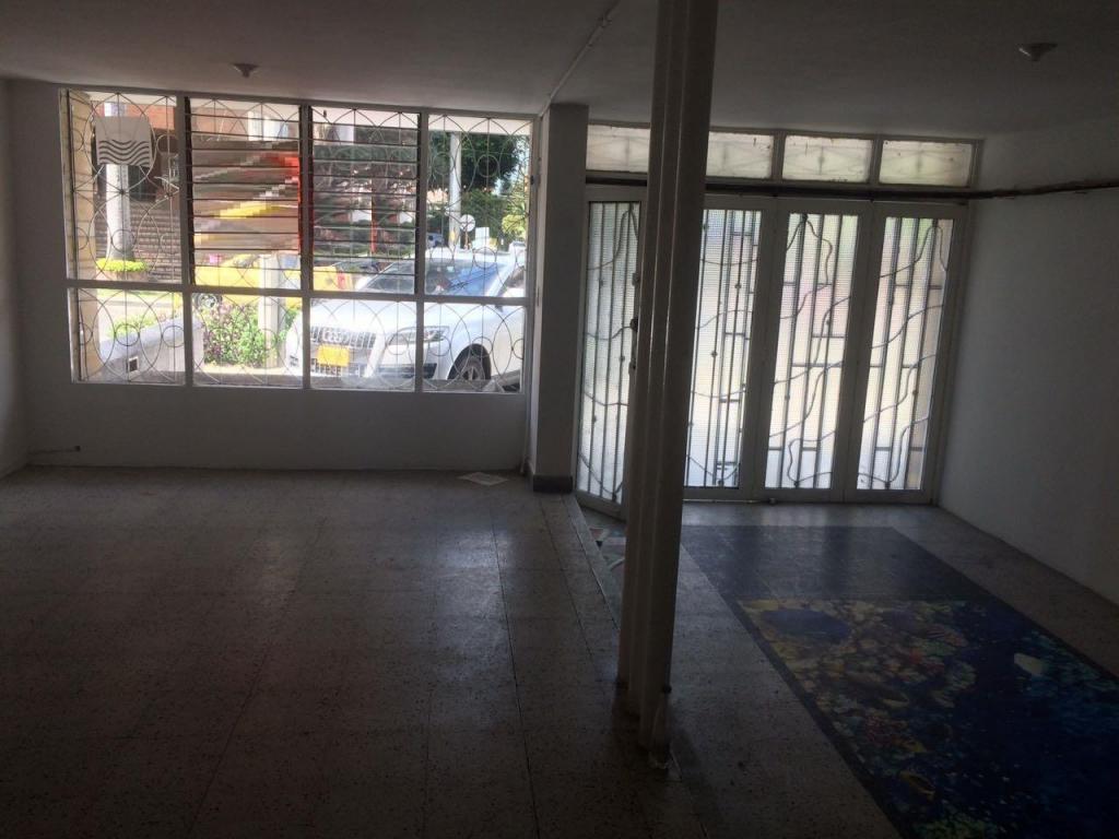 CASA EN ALQUILER EN LAURELES COD. 10651