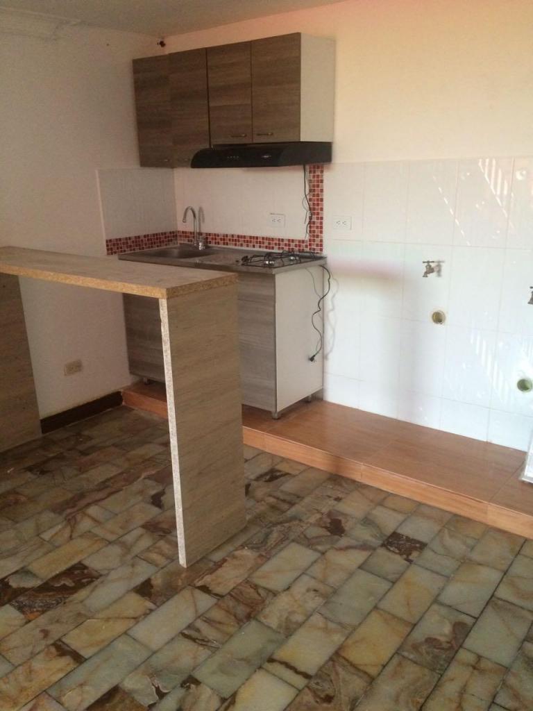 APARTAESTUDIO EN ARRIENDO