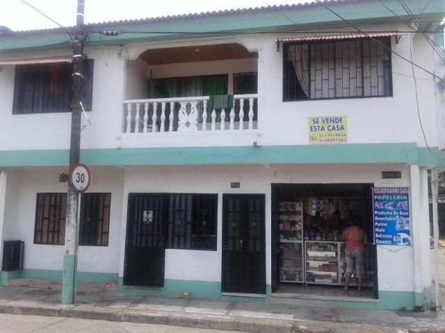 Casa bien ubicada en la esperanza 6 etapa con rentas de 4 apartamentos y local inf: 3203083198