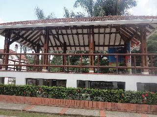 Casa en conjunto cerrado