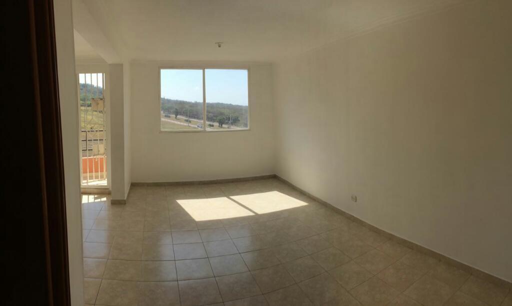 Vendo Apartamento Miramar de Oportunidad