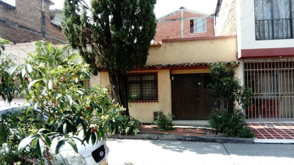 CASA EN VENTA JUNIN