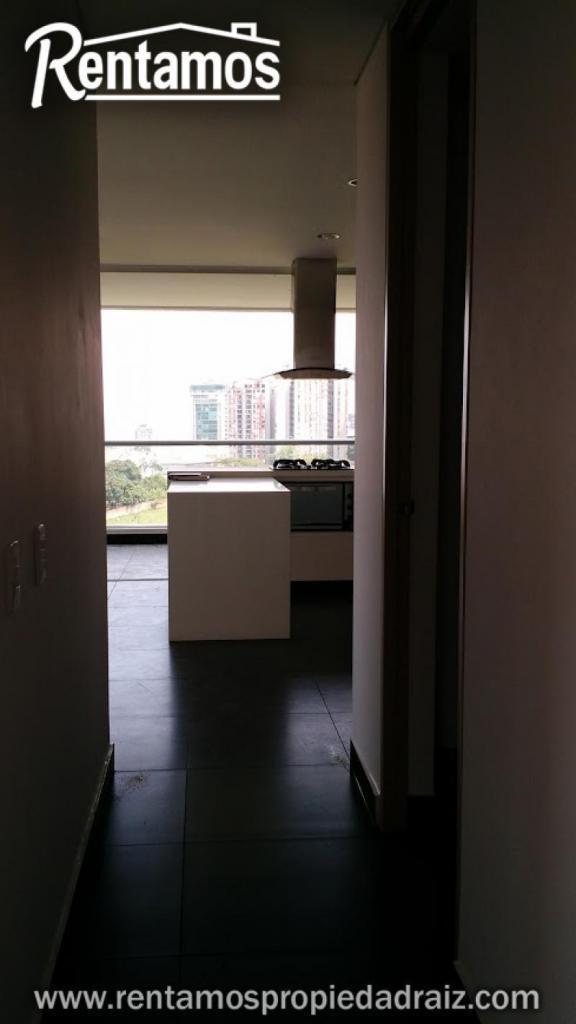 Cod. ABRPR4933 Apartamento En Arriendo En Medellin Centro Comercial Santa Fe