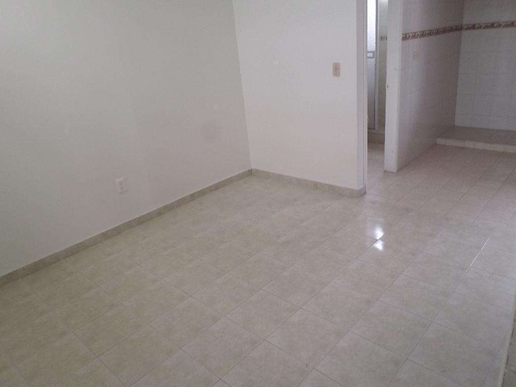 ARRIENDO APARTAESTUDIO CABECERA