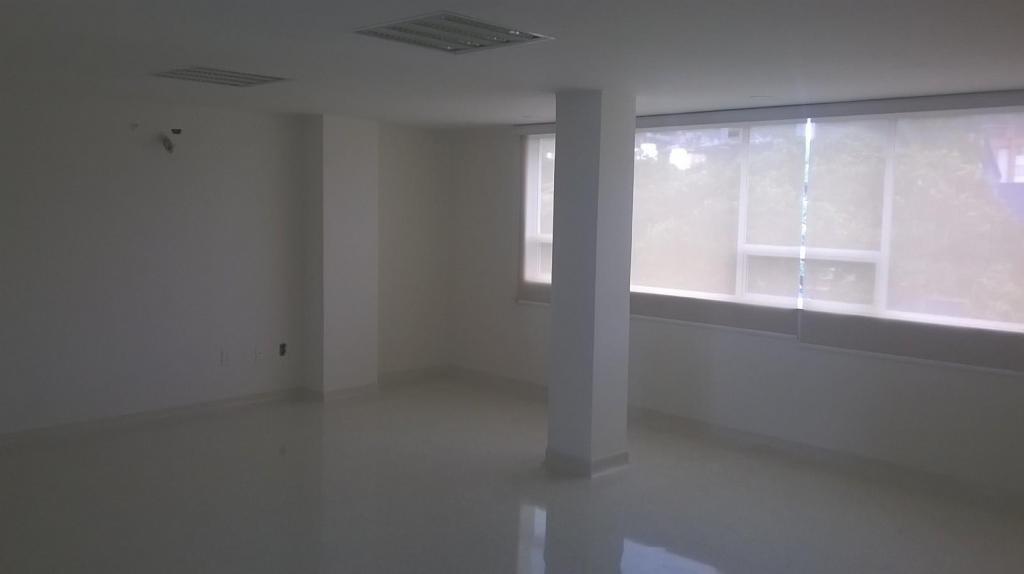 arriendo edificio de oficinas/consultorios empresarial. 4 pisos