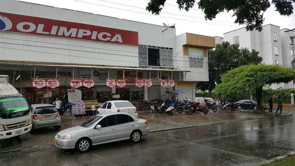 Local Comercial Esquinero