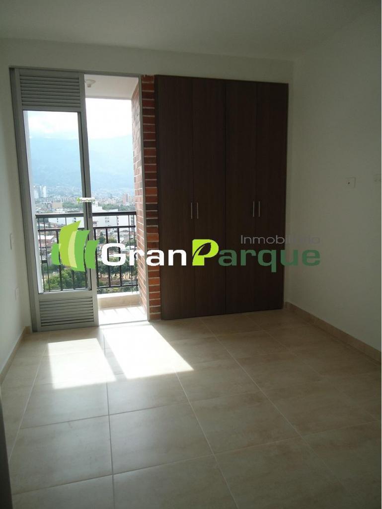 ARRIENDO APARTAMENTO EN PROVENZA EDIFICIO SAN LORENZO II