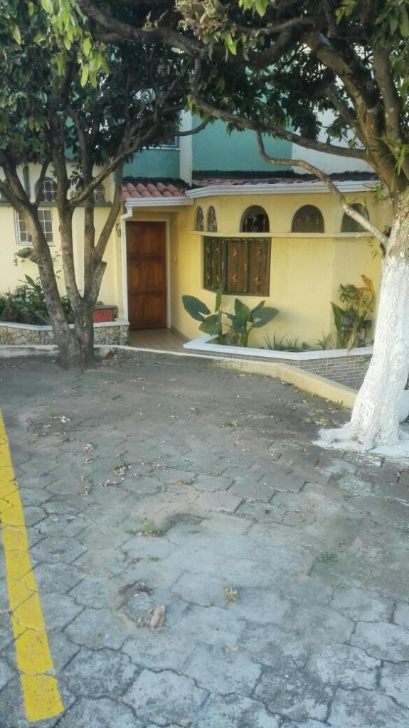 Vendo Casa Tejar Moderno Cacique