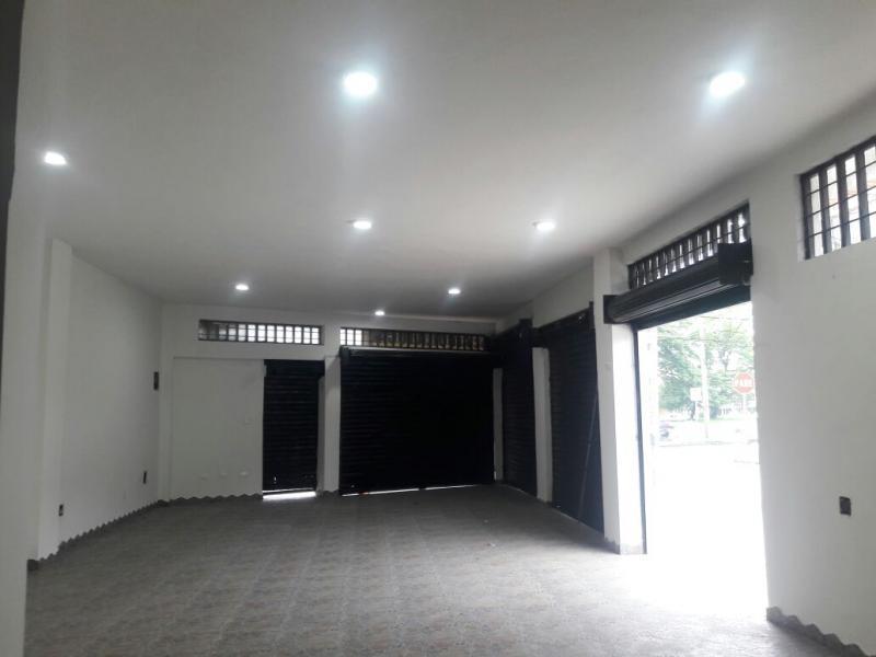 Cod. ABMUL1812 Local En Arriendo En