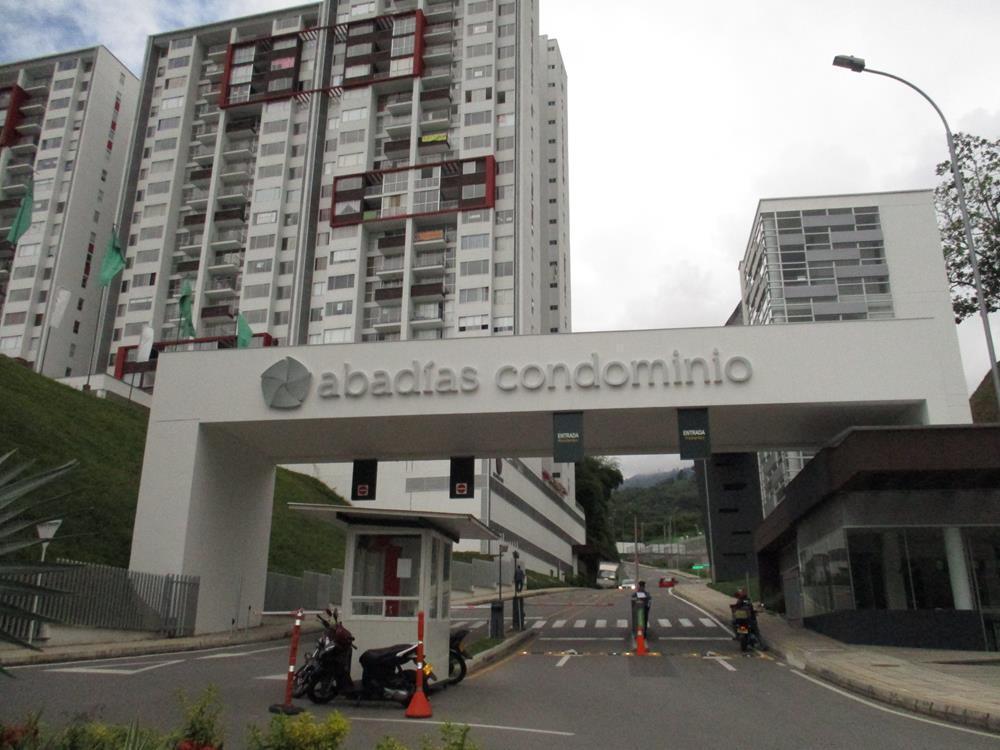 APARTAMENTO EN ARRIENDO EN
