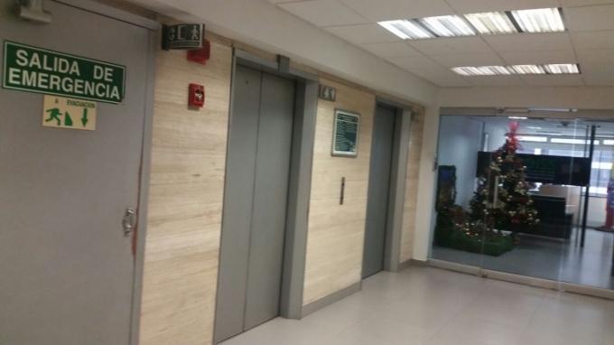 ARRIENDO DE OFICINAS EN SAN MARTIN CENTRO BOGOTA 237435