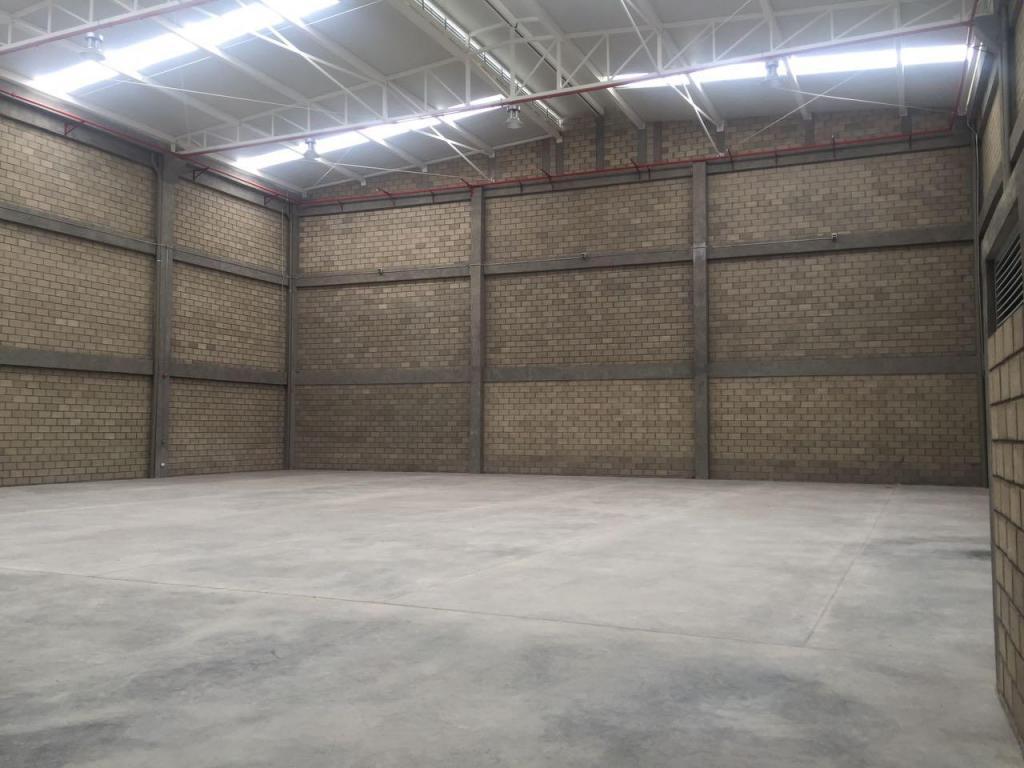 ARRIENDA BODEGA ZONA INDUSTRIAL GIRON ACACIAS