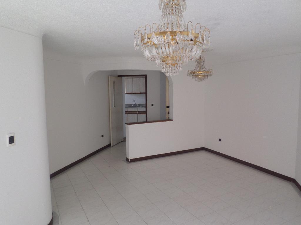 ARRIENDO APARTAMENTO PIEDEMONTE LA FLORESTA