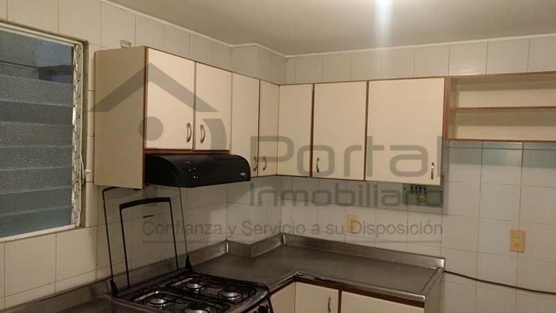 EXCELENTE APARTAMENTO EN LA FLORESTA CON PARQUEADERO