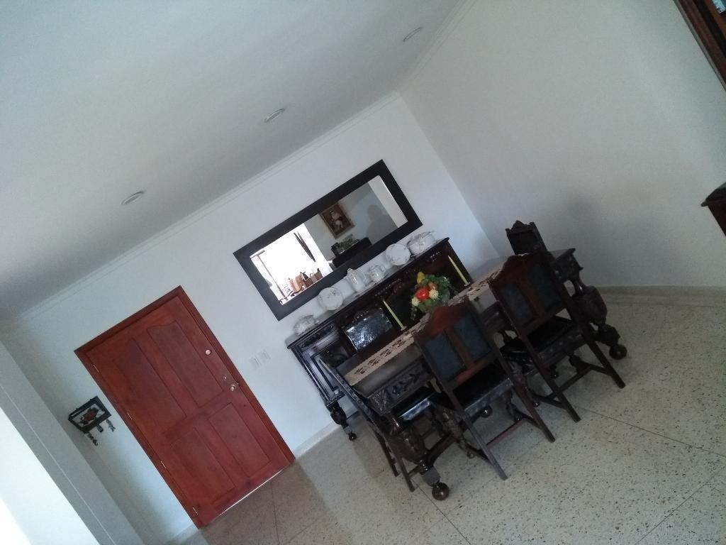 Venta Hermoso Apartamento Alto de Riomar