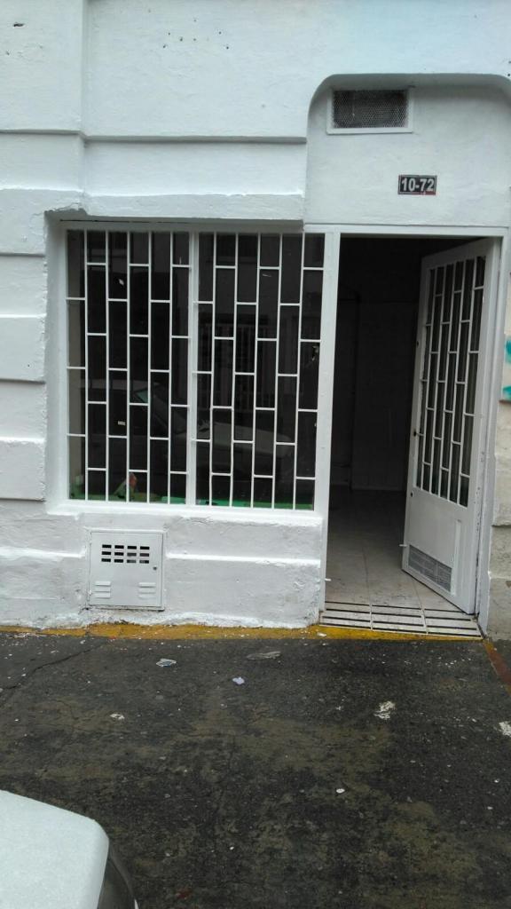 CODIGO: 30168 BOGOTA ARRIENDO EXCELENTE LOCAL COMERCIAL EN CHAPINERO BUENA UBICACIÓN