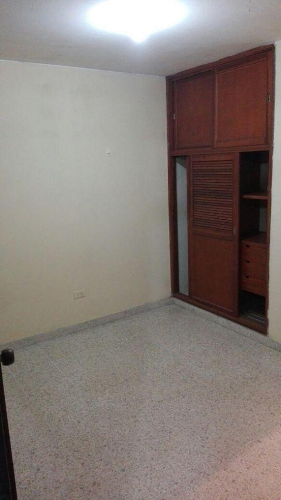 Arriendo de Habitación para dama