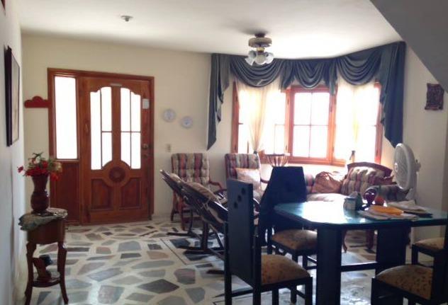 Vendo Casa esquinera en Gaira con cimientos antisismicos 8 habitaciones 7 baños Papeles al día Libre de impuestos