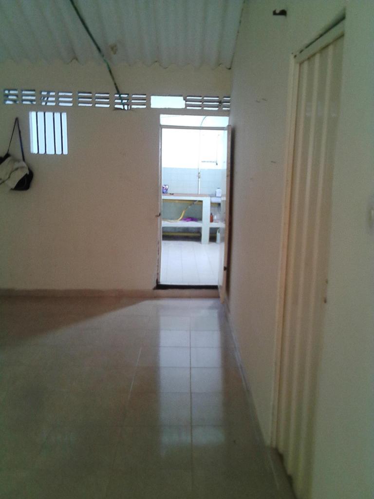 VENDO CASA PARA RENTAR EN LA 6 DE LA ESPERANZA MUY BIEN UBICADA MUY COMERCIAL PARA ARRENDAR