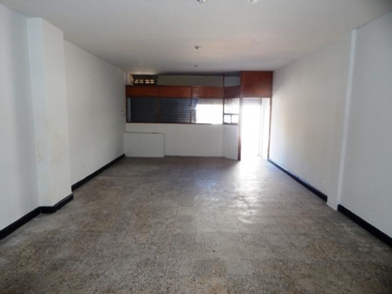 Cod. ABARE70936 Local En Arriendo En  Boston