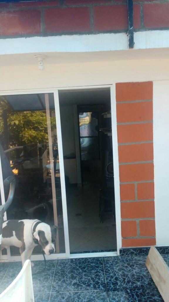 Arriendo Local Sector Exito Nikia