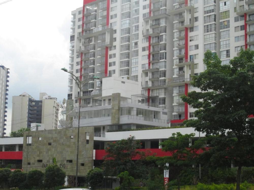 APARTAMENTO EN ARRIENDO EN