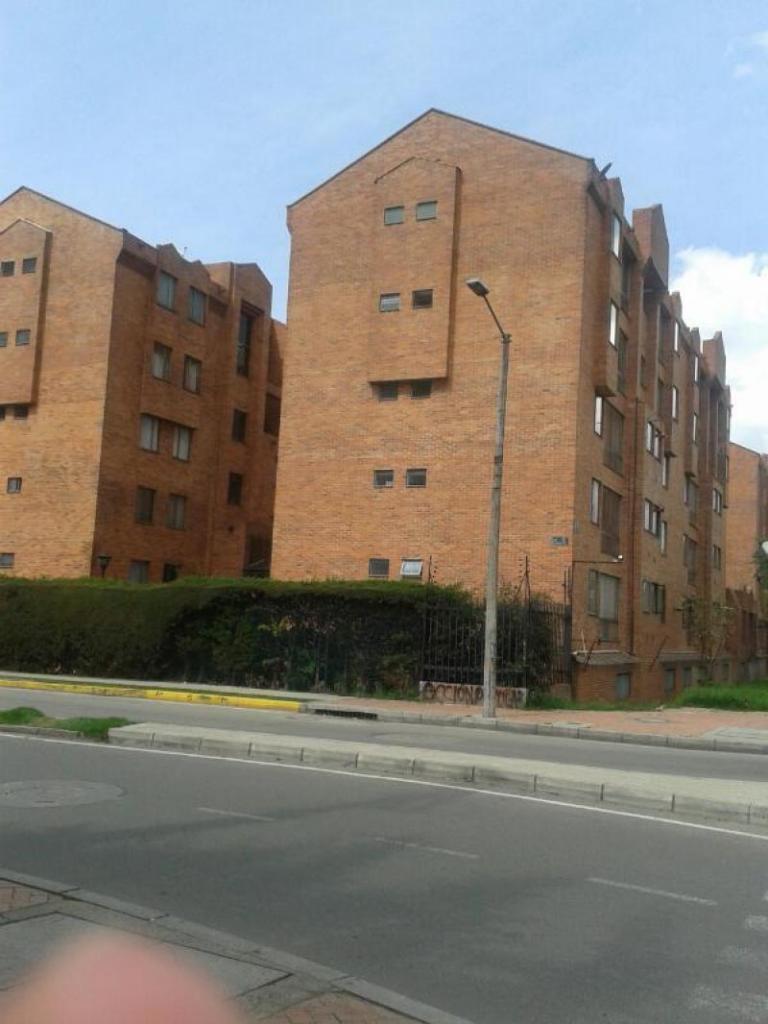 Cod. ABCYF17761 Apartamento En Arriendo En Bogota Mirandela