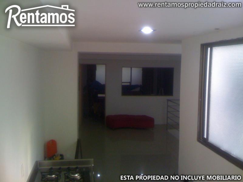 Cod. ABRPR5210 Local En Arriendo En Itagui Parque