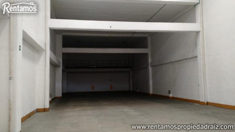 Cod. ABRPR5211 Bodega En Arriendo En  La Troja