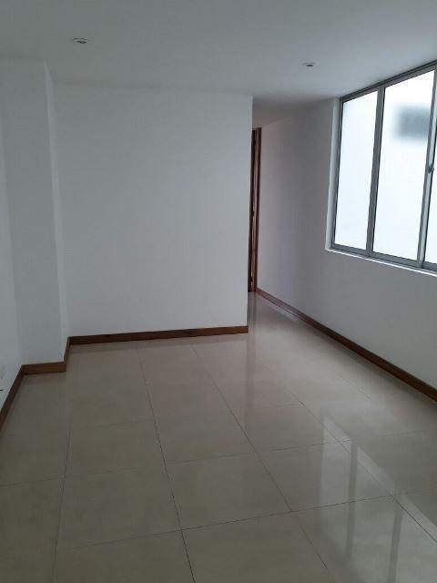 ARRIENDO DE APARTAESTUDIO EN AVENIDA SANTANDER   27914695