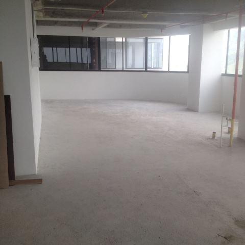 ARRIENDO DE OFICINAS EN AVENIDA SANTANDER   27914742
