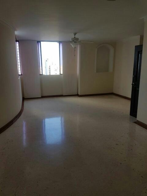 APARTAMENTO EN ALTO PRADO