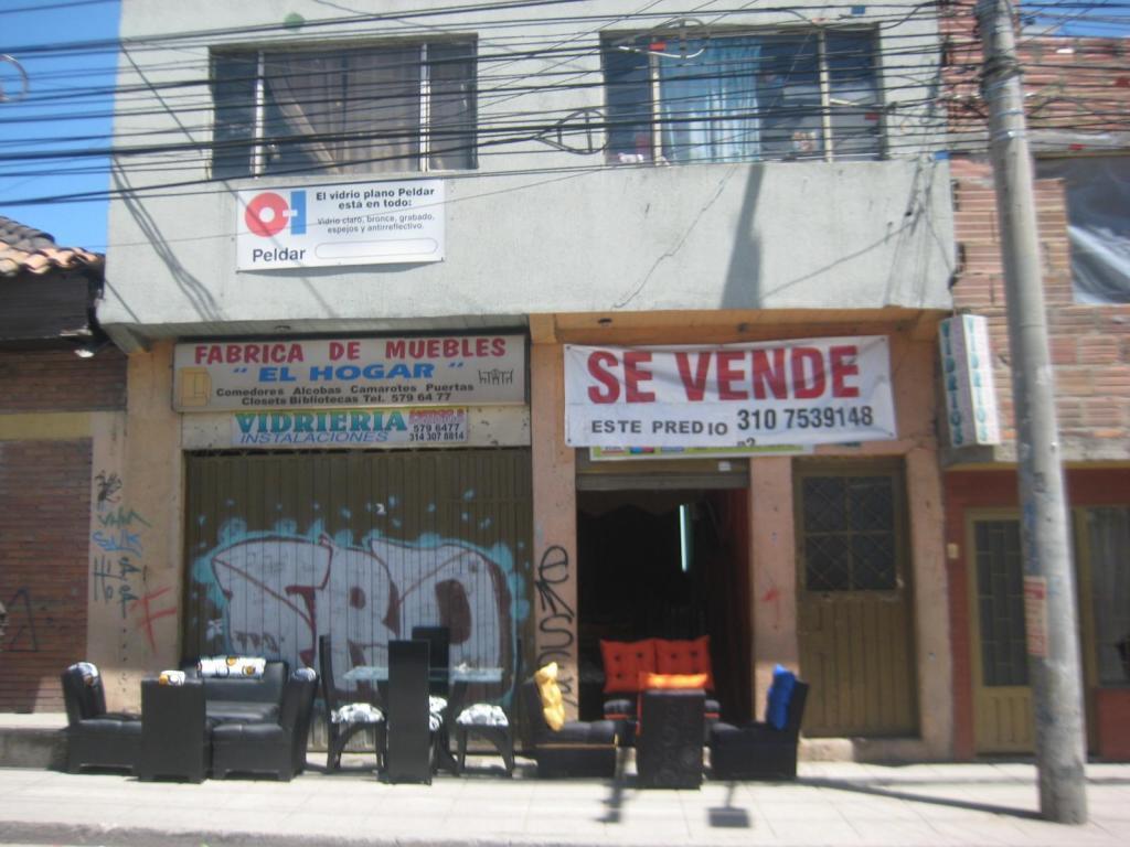 ARRENDAMOS LOCAL COMERCIAL SOBRE VIA PRINCIPAL EN BOSA CENTRO