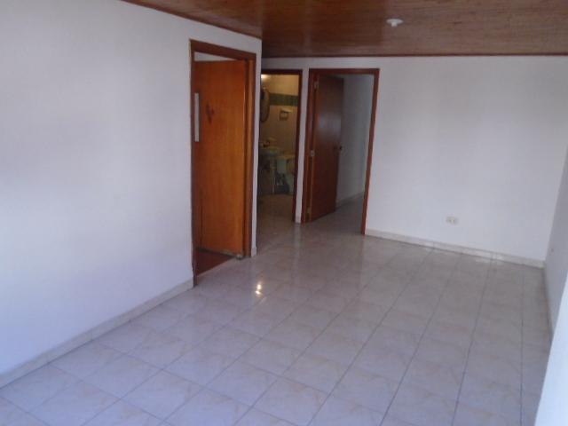 ARRIENDO APARTAESTUDIO EL PRADO