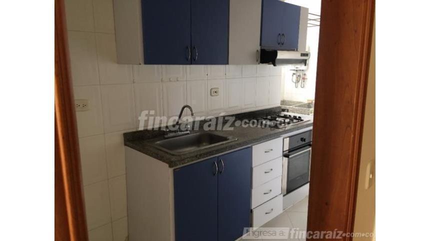 APARTAMENTO EN ARRIENDO