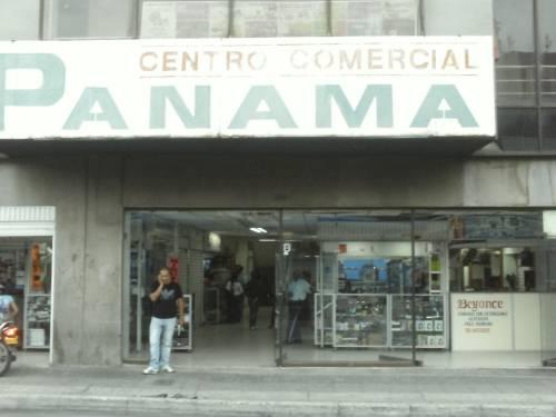 Local Comercial en Venta en Centro 44592