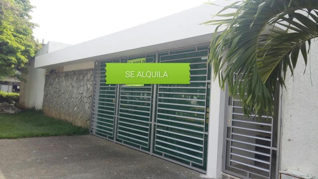 SE ALQUILA EXCELENTE CASA PARA USO COMERCIAL EN TEQUENDAMA