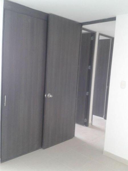 ARRIENDO HERMOSO APARTAMENTO AMPLIO C.C SAMARKANDA TEL. 3014369618