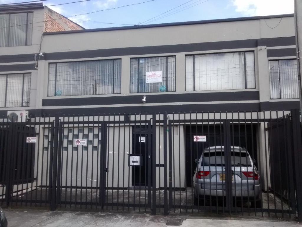 Arriendo Bodega Casa