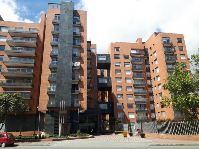 Cod. ABEST1017 Apartamento En Arriendo En Bogota Salitre